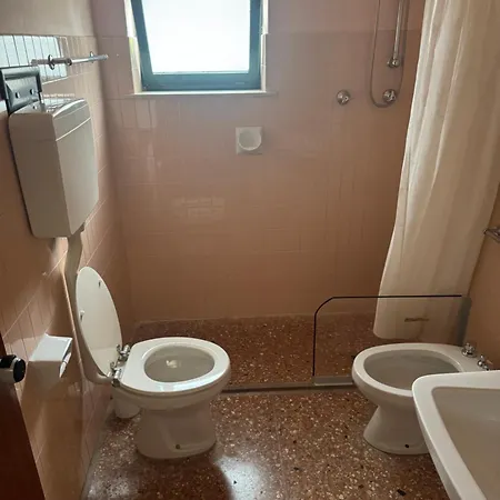 Villa Pineta - Parcheggio, Giardino - Oasi Di Tranquillita A Due Passi Dal Mare